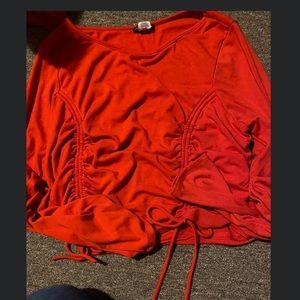 Women’s cropped shirt